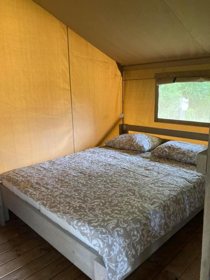 Camping De Peelweide Grashoek Szoba fotó